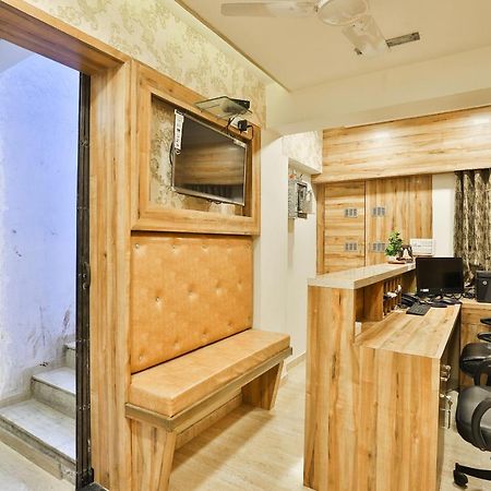 Oyo 24950 Hotel Shree Balaji Residency Amhedabad Dış mekan fotoğraf