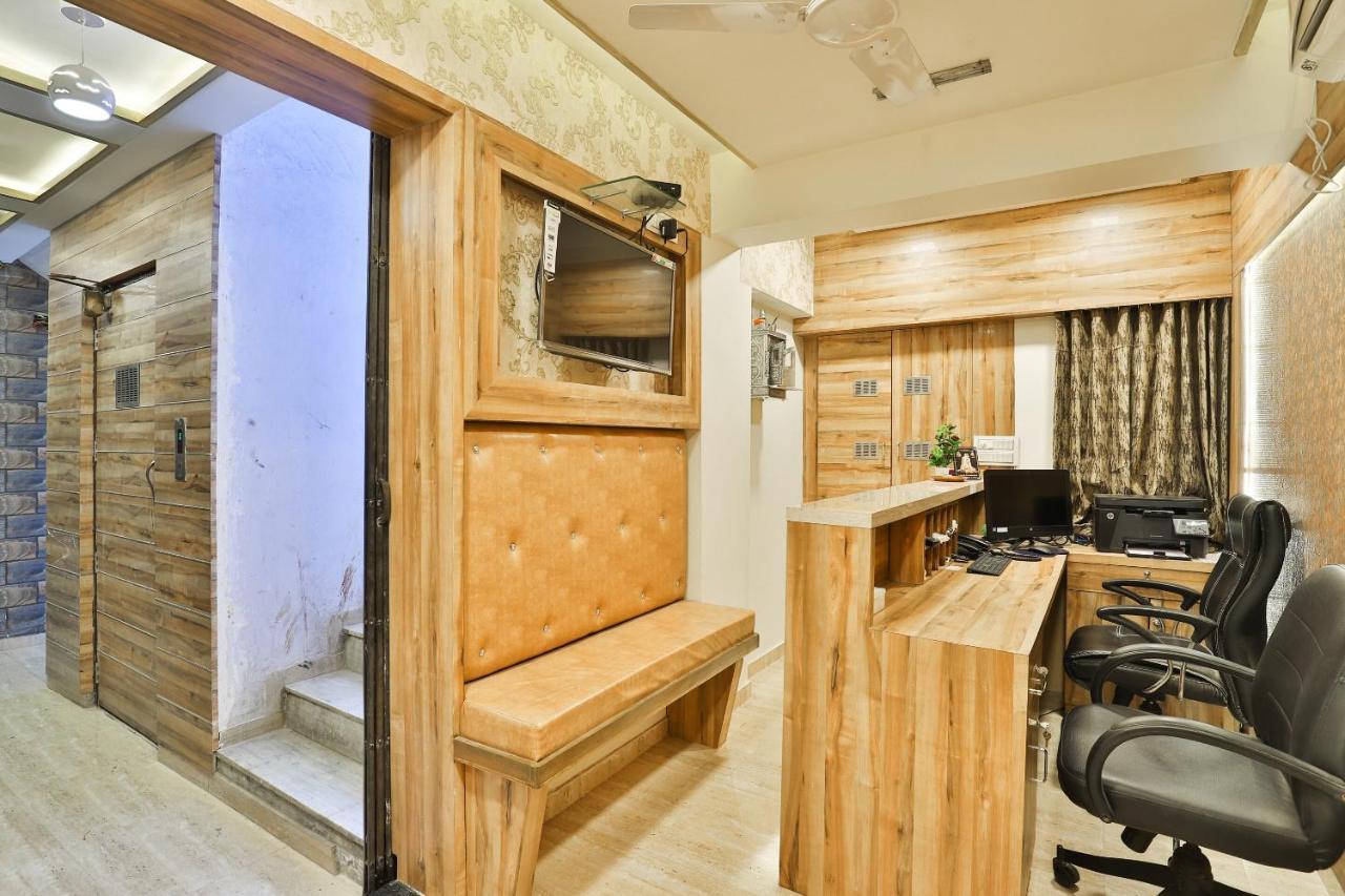 Oyo 24950 Hotel Shree Balaji Residency Amhedabad Dış mekan fotoğraf