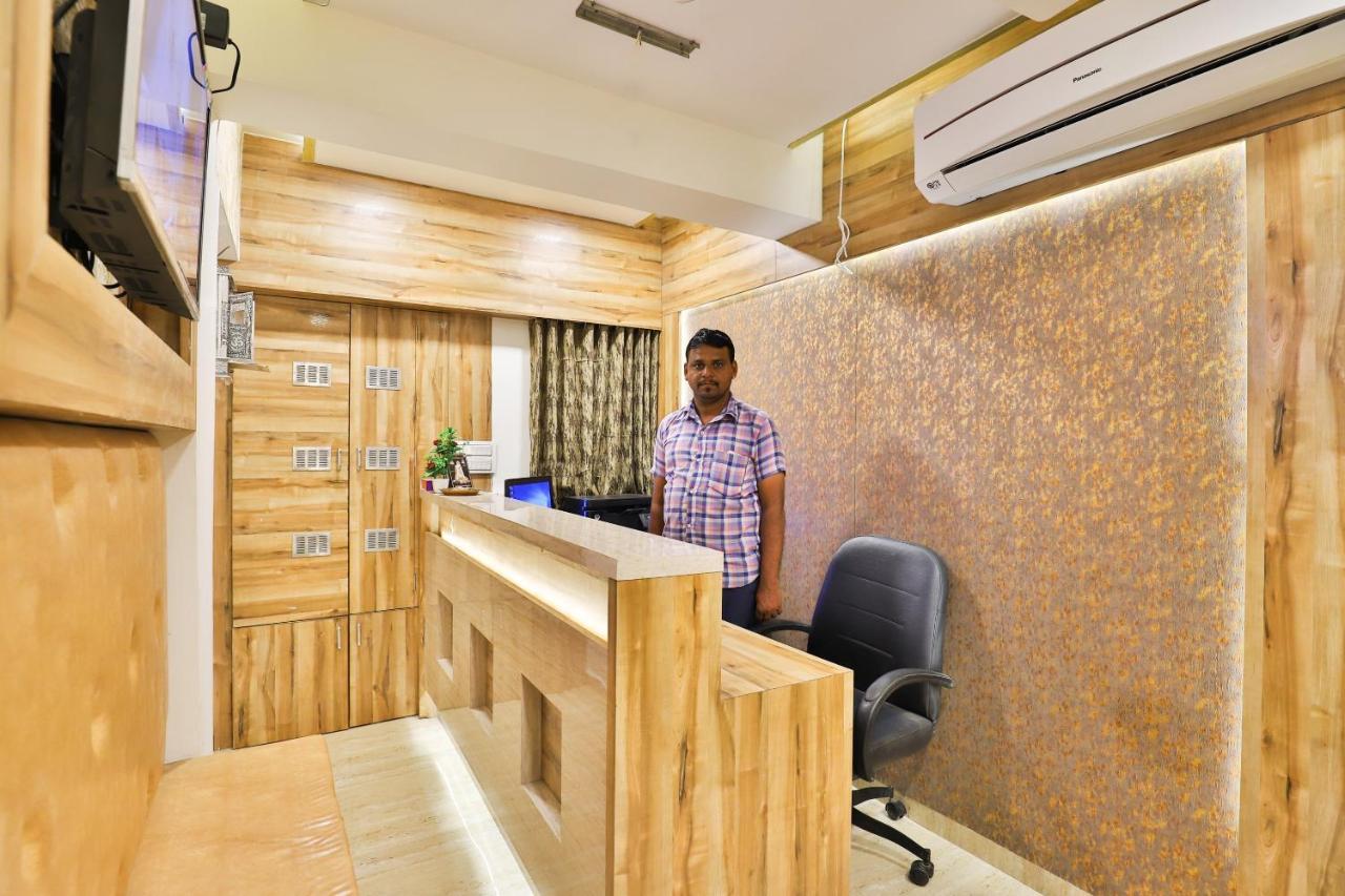 Oyo 24950 Hotel Shree Balaji Residency Amhedabad Dış mekan fotoğraf